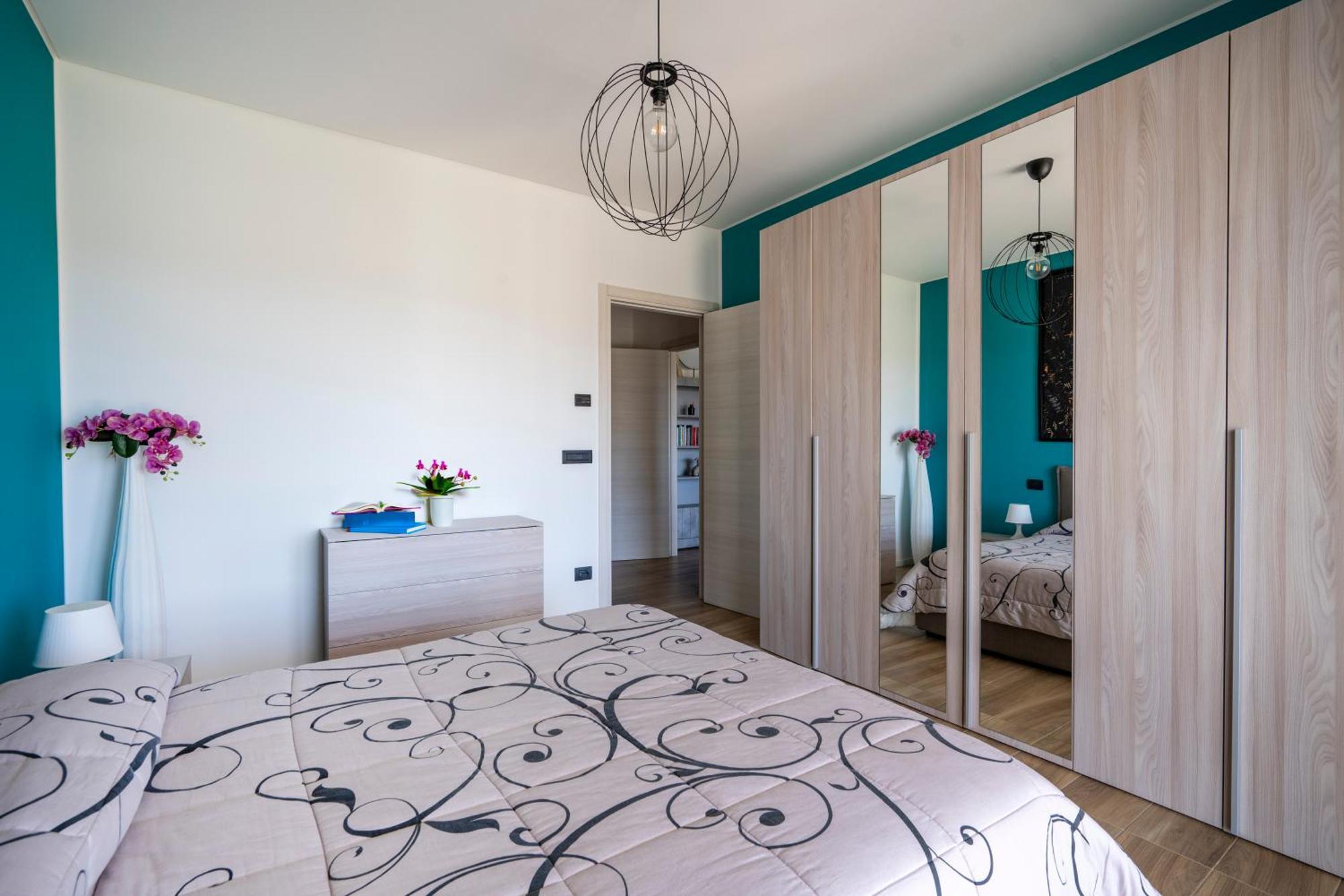 Kind Park - Sleek Apartment With Terrace & Parking บารี ภายนอก รูปภาพ