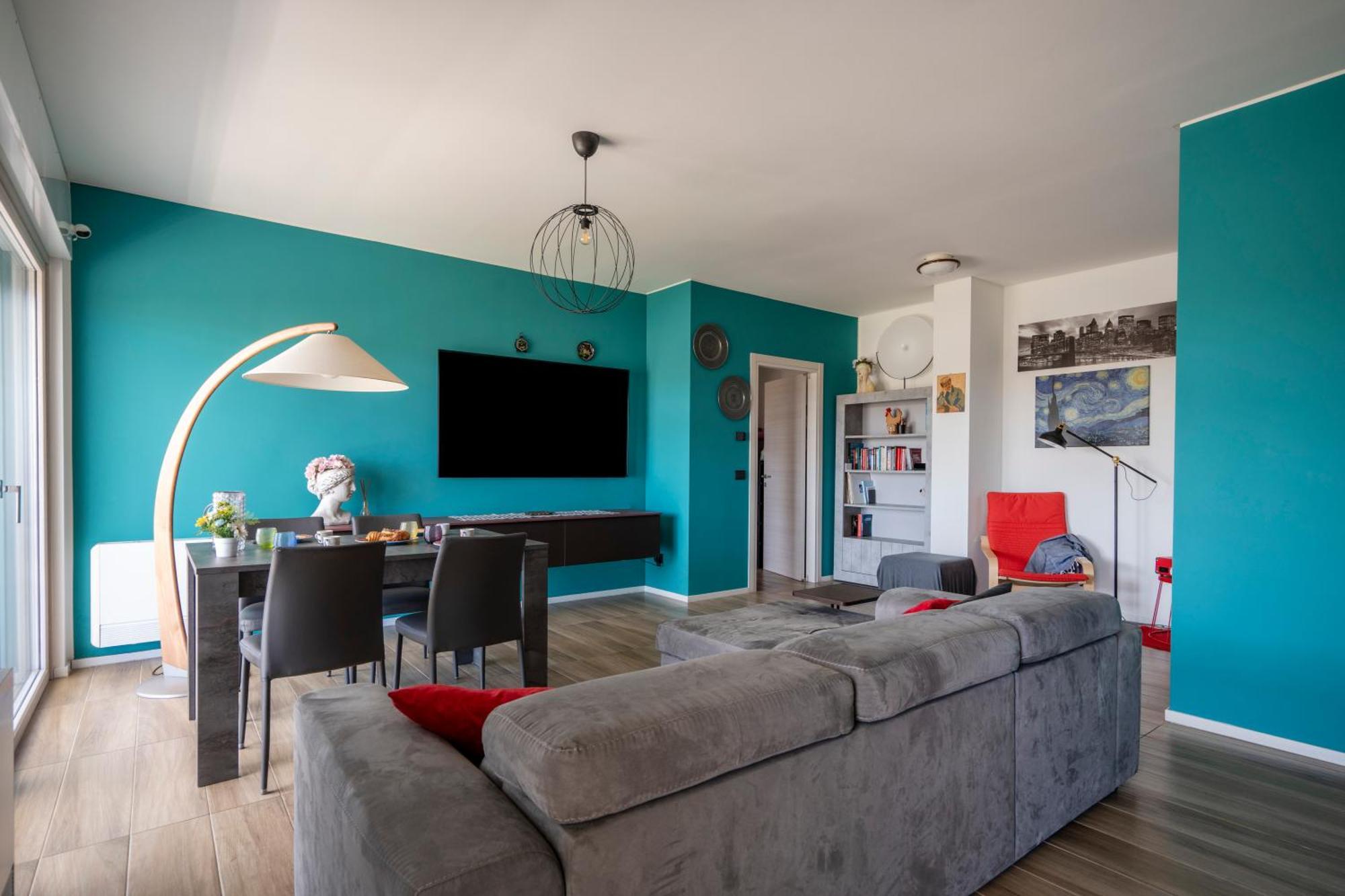 Kind Park - Sleek Apartment With Terrace & Parking บารี ภายนอก รูปภาพ